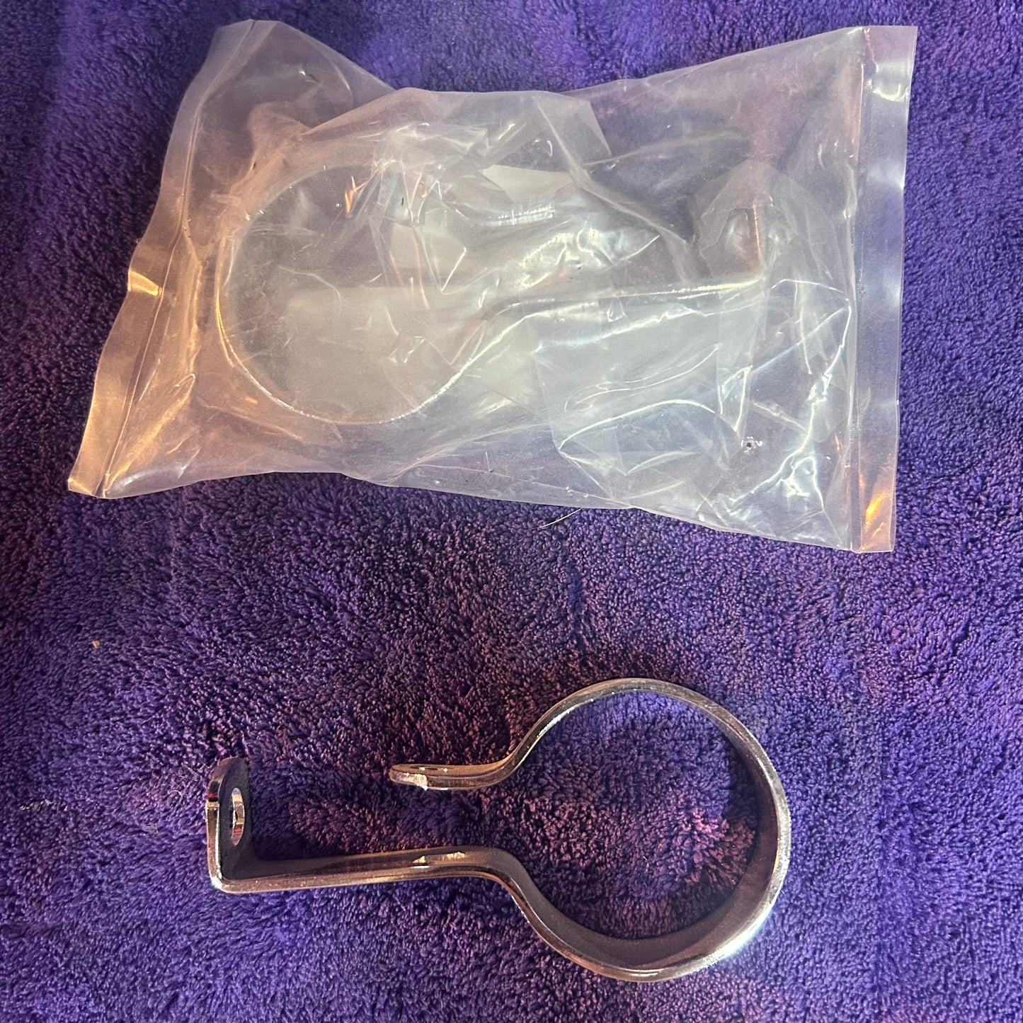Exhaust clamp with bend 1 3/4" pipes